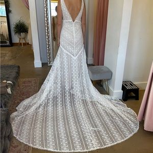 Rish bridal Lola wedding dress by BHLDN by Anthropologie size 6, altered size 4